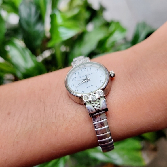 Vintage Thomas Calvi Quartz Rhinestone Watch - Picture 6 of 9